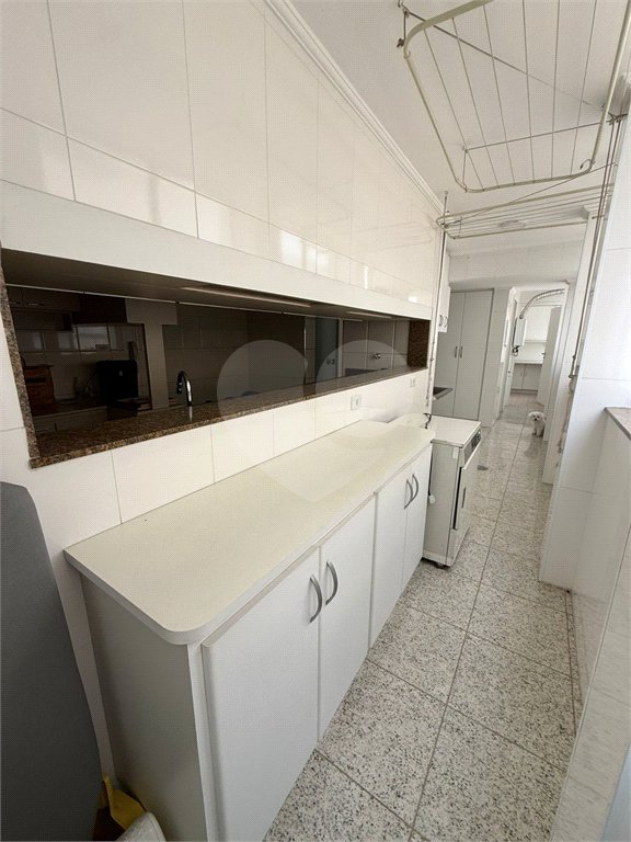 Apartamento à venda com 3 quartos, sendo 1 suíte, em Santa Cecília, São Paulo, SP