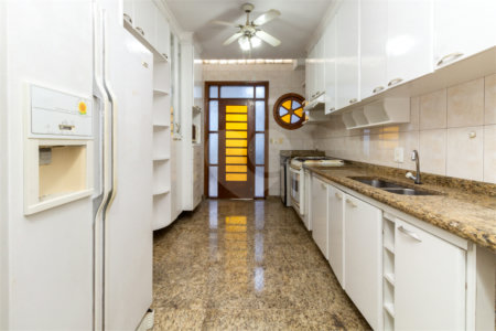 Casa Térrea à venda com 3 quartos, sendo 2 suítes, em Jardim da Saúde, São Paulo, SP