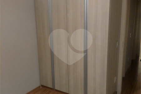 Apartamento à venda com 3 quartos, sendo 2 suítes,  em Vila Andrade, São Paulo, SP
