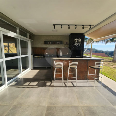 Casa de Vila à venda com 3 suítes em Inhayba, Sorocaba, SP