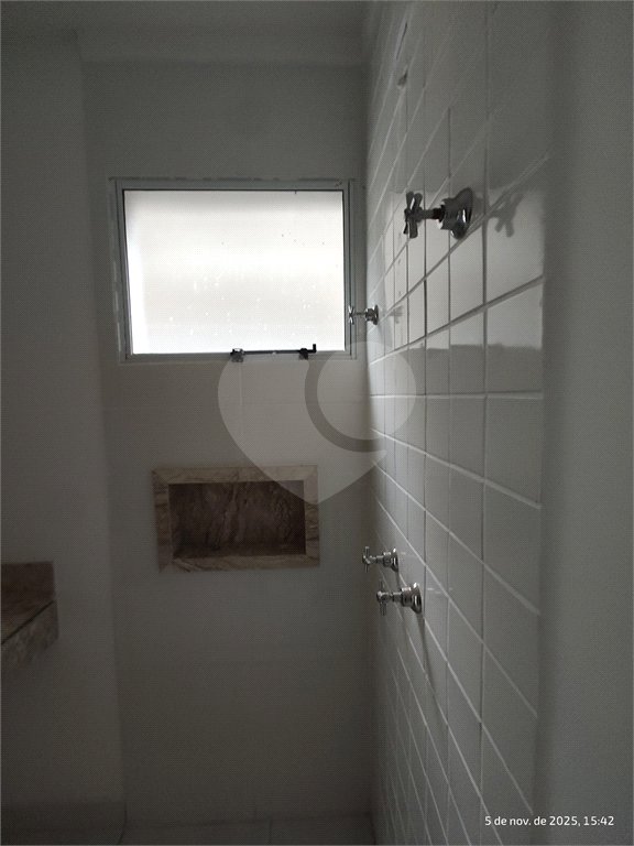 Casa Térrea à venda com 3 suítes em Jardim do Lago, Atibaia, SP