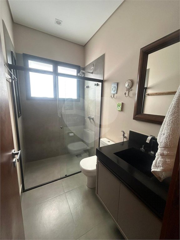 Casa à venda com 3 suítes no condomínio Campo de Toscana, Vinhedo - SP