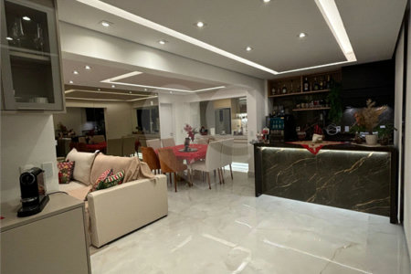 Apartamento à venda com 2 suítes em Vila Anastácio, São Paulo, SP