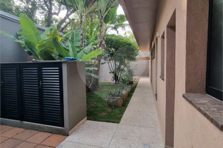 Casa à venda com 6 quartos, sendo 5 suítes,  no condomínio São Joaquim, Vinhedo - SP