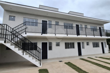 Casa de Vila à venda com 1 quarto em Jardim Santa Marta, Sorocaba, SP