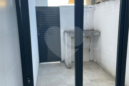 Casa à venda com 4 quartos, sendo 2 suítes,  no condomínio Residencial Castanheira, Sorocaba - SP