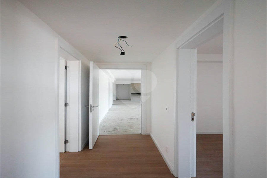 Apartamento à venda com 3 suítes em Tucuruvi, São Paulo, SP