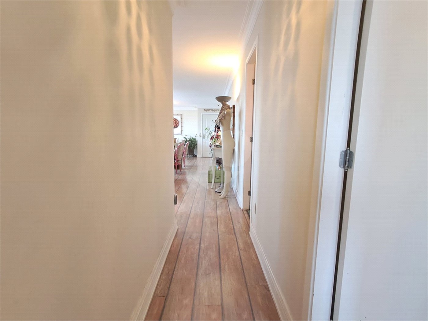 Apartamento à venda com 2 suítes em Vila Romana, São Paulo, SP