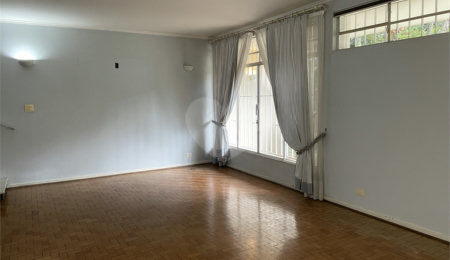 Sobrado à venda com 3 quartos, sendo 1 suíte,  em Santana, São Paulo, SP