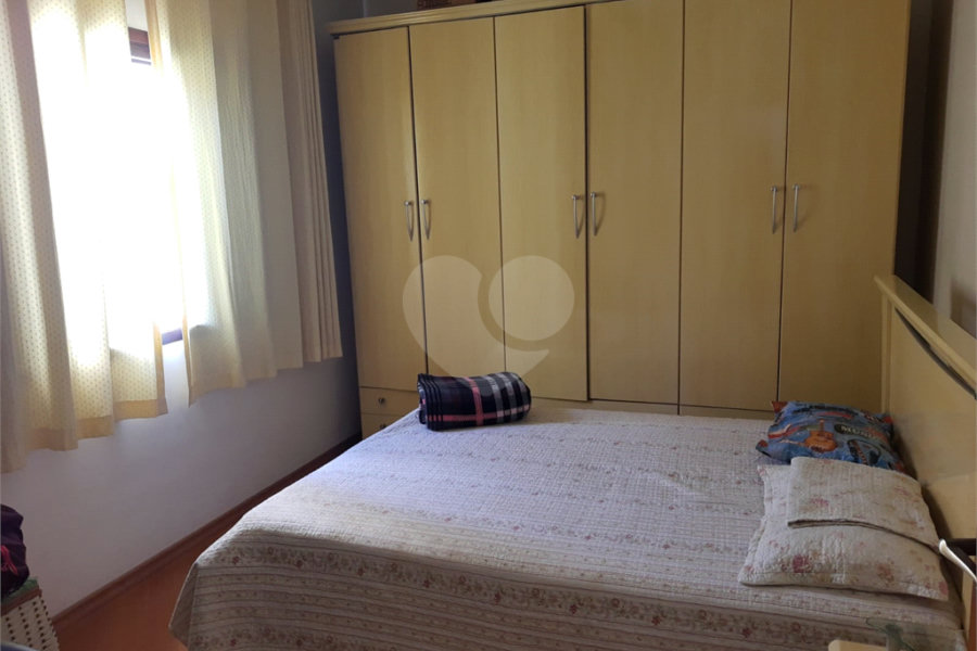 Sobrado à venda com 2 quartos, sendo 1 suíte, em Tremembé, São Paulo, SP