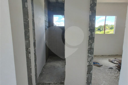 Casa à venda com 2 quartos no condomínio Residencial Sonhar Bella, Atibaia - SP