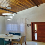Casa à venda com 3 quartos, sendo 1 suíte, no condomínio Mountain Village, Atibaia - SP