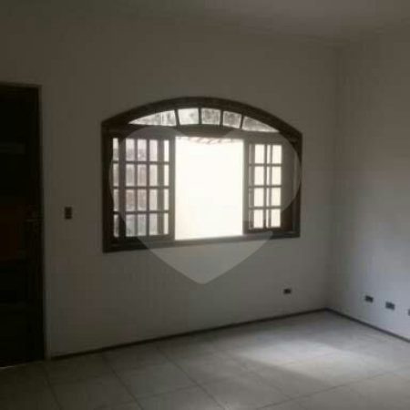 Sobrado à venda com 3 quartos, sendo 2 suítes, em Jardim Monte Kemel, São Paulo, SP
