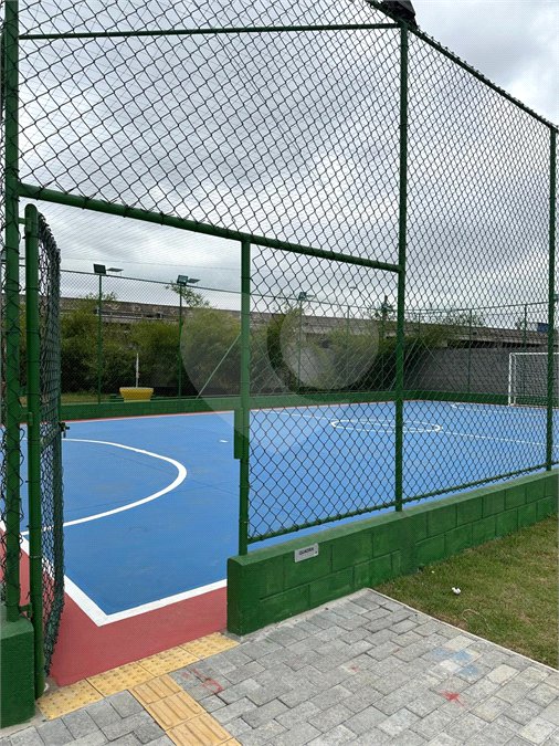 Casa à venda ou para alugar com 2 quartos no condomínio Residencial Caxangá 2, Suzano - SP