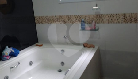 Casa à venda com 3 quartos, sendo 1 suíte,  em Portão, Atibaia, SP