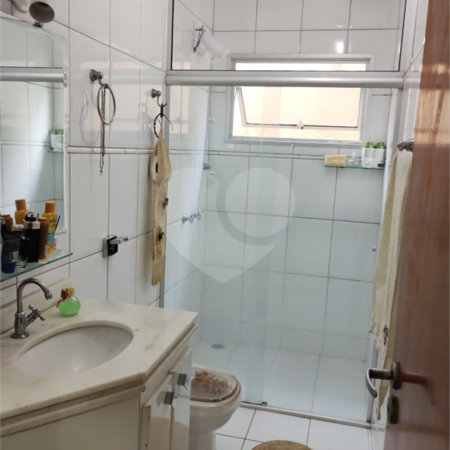 Sobrado à venda com 3 quartos, sendo 1 suíte,  em Vila Oliveira, Mogi das Cruzes, SP