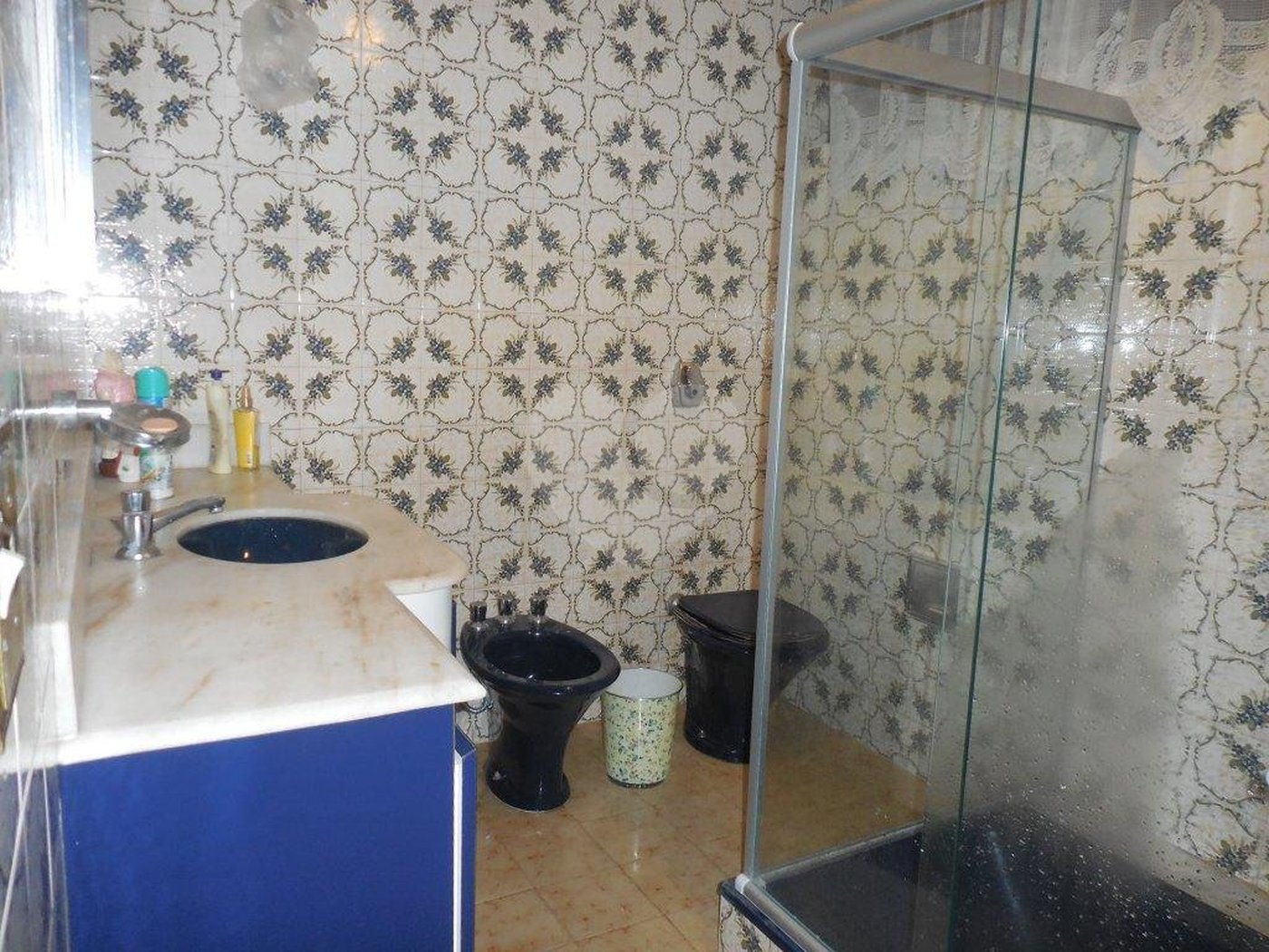 Casa à venda com 3 quartos, sendo 1 suíte, em Piraporinha, Diadema, SP