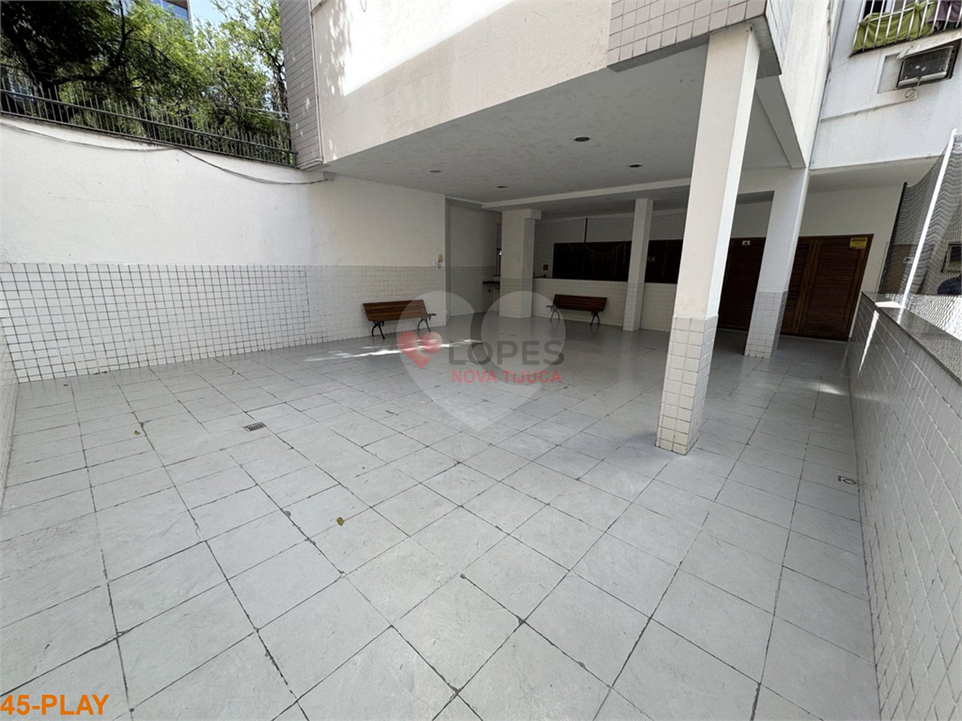 Apartamento à venda com 3 quartos, sendo 1 suíte, em Grajaú, Rio de Janeiro, RJ