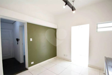 Apartamento à venda com 3 quartos, sendo 1 suíte, em Pinheiros, São Paulo, SP