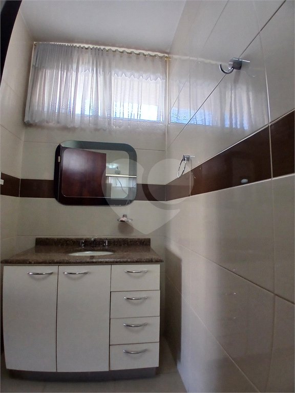 Sobrado à venda com 4 quartos, sendo 2 suítes, em Jardim Leonor, São Paulo, SP
