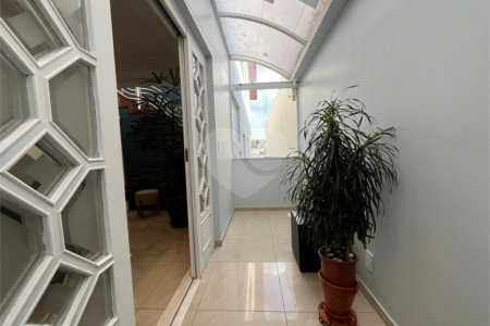 Casa à venda com 4 quartos, sendo 1 suíte, em Vila Maria Alta, São Paulo, SP