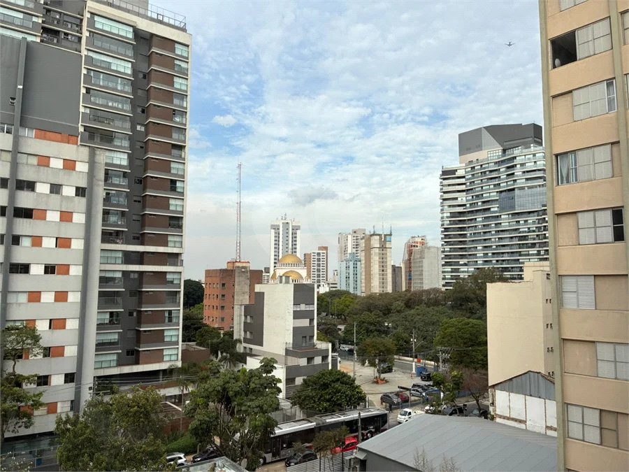 Apartamento à venda com 3 quartos em Paraíso, São Paulo, SP