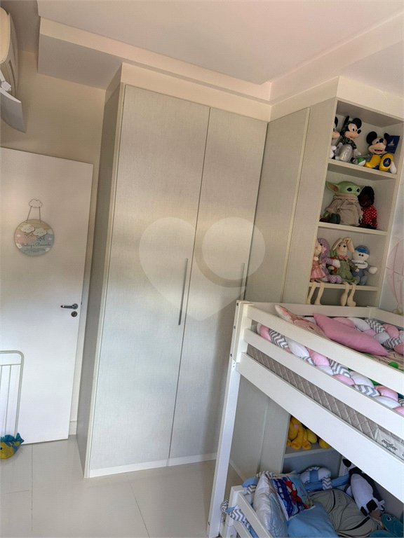 Casa à venda com 4 quartos, sendo 1 suíte, no condomínio Freguesia, Rio de Janeiro - RJ