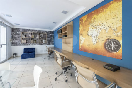 Apartamento à venda com 3 quartos, sendo 1 suíte, em Jardim Parque Morumbi, São Paulo, SP