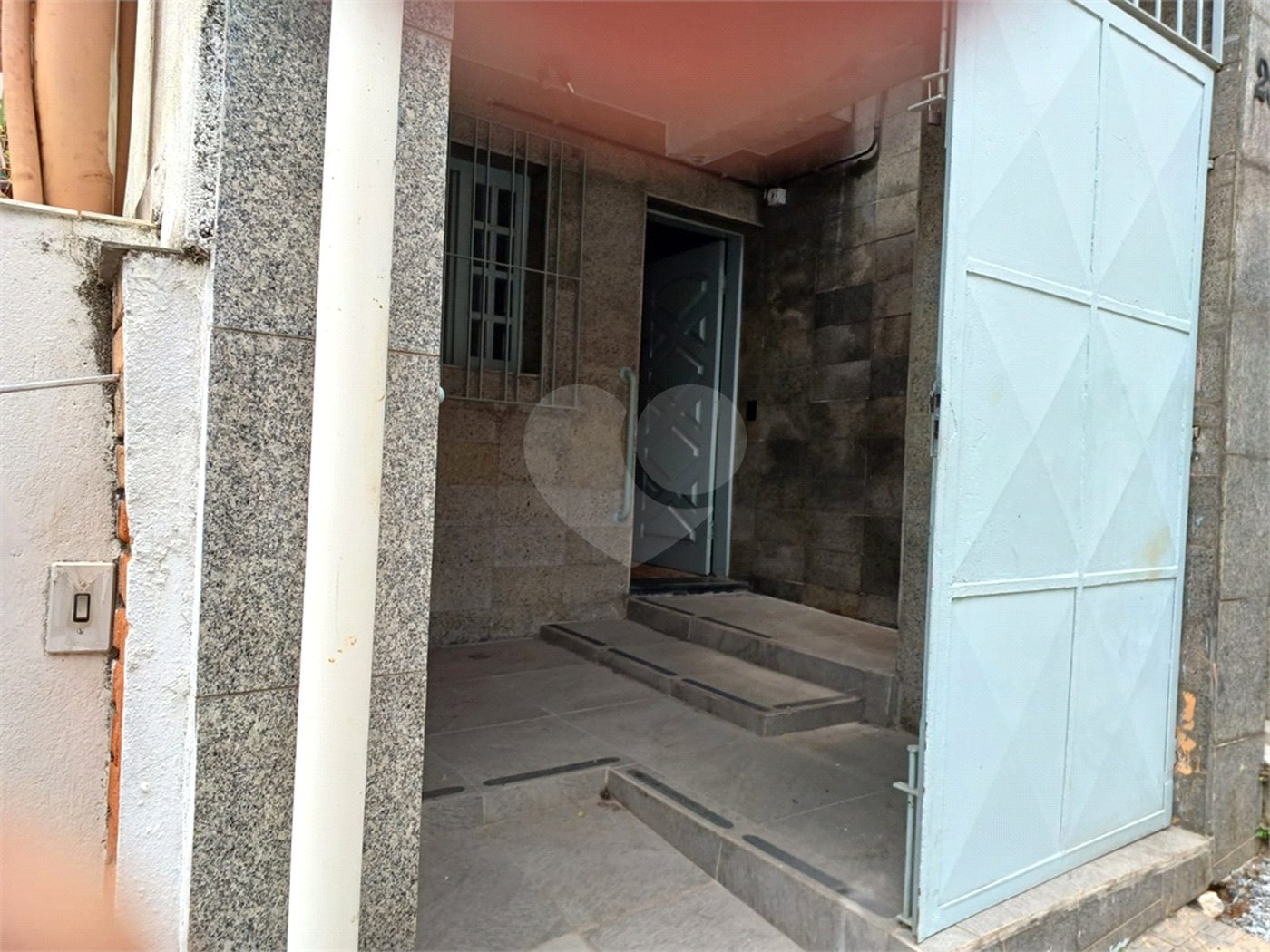 Sobrado à venda com 3 quartos em Santa Terezinha, São Paulo, SP