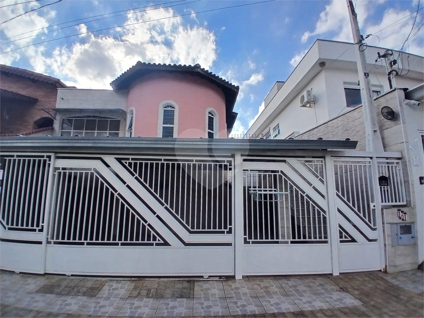 Casa à venda com 3 quartos, sendo 1 suíte,  em Esplanada Mendes Moraes, São Roque, SP