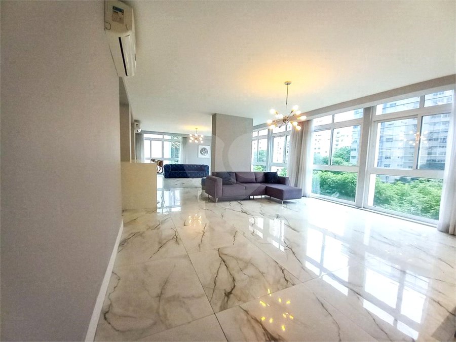 Apartamento à venda com 4 quartos, sendo 1 suíte, em Jardim Paulista, São Paulo, SP