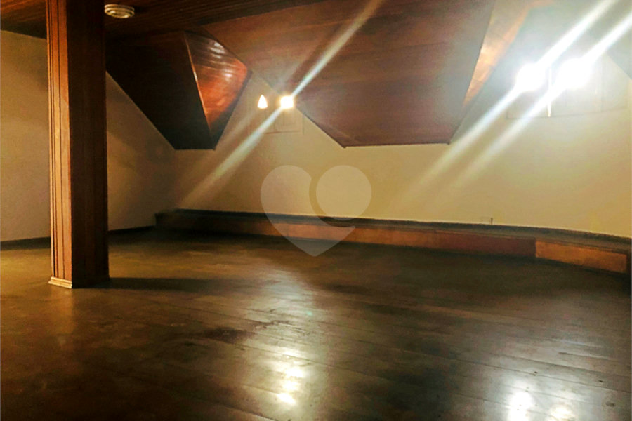Sobrado à venda com 4 quartos, sendo 3 suítes, em Vila Rosália, Guarulhos, SP