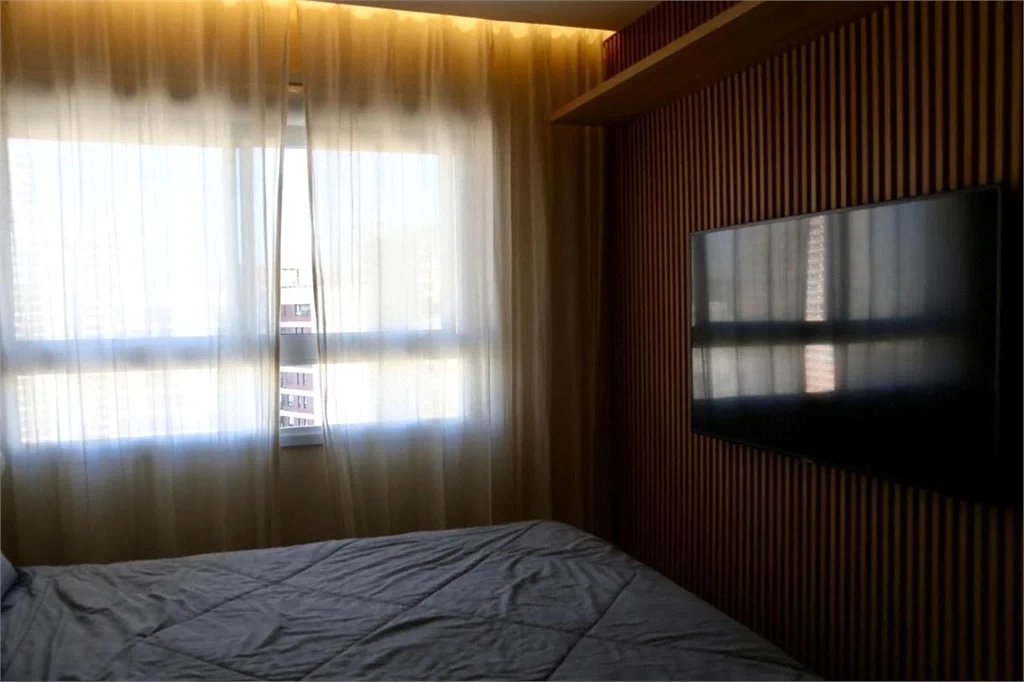 Cobertura à venda com 2 quartos, sendo 1 suíte,  em Jardim das Acácias, São Paulo, SP
