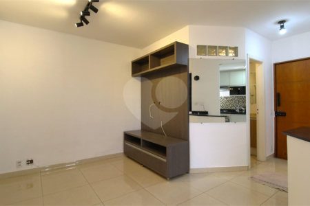 Apartamento à venda com 2 quartos, sendo 1 suíte, em Indianópolis, São Paulo, SP