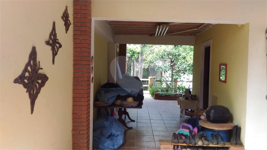 Casa à venda com 3 quartos, sendo 1 suíte,  em Jundiaizinho (terra Preta), Mairiporã, SP
