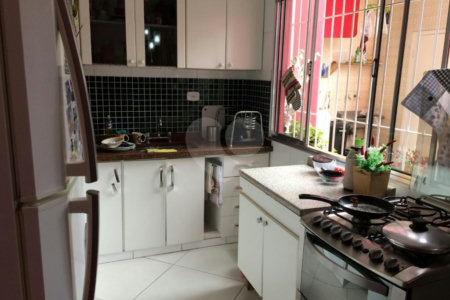 Sobrado à venda com 3 quartos, sendo 1 suíte,  em Brooklin Paulista, São Paulo, SP