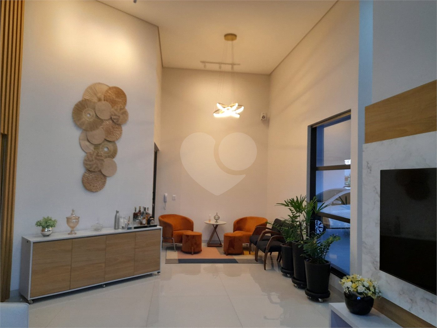 Casa à venda com 4 suítes no condomínio Quinta das Laranjeiras, Araraquara - SP