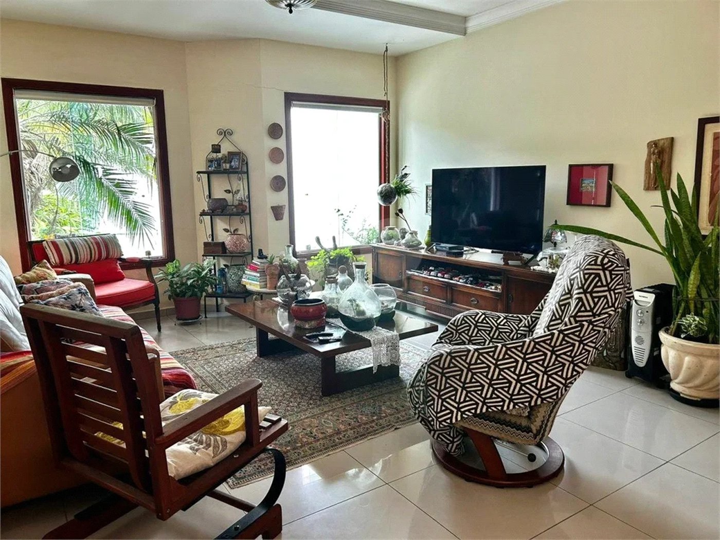 Excelente Sobrado na Vila Matilde. Venha fazer uma visita.