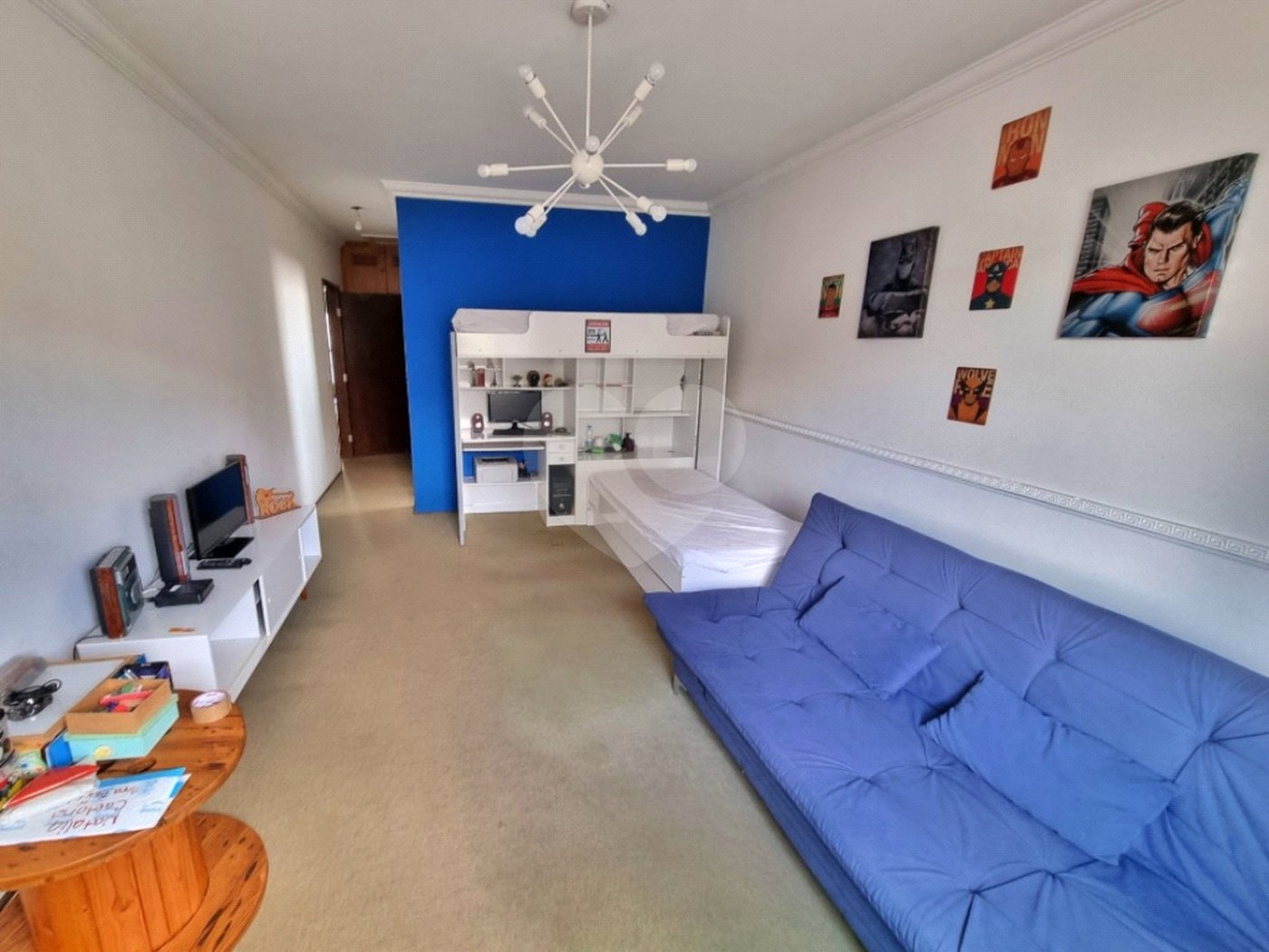Sobrado com 300m² , 3 dormitórios , sendo 2 suítes , 4 vagas , à venda no Jabaquara.