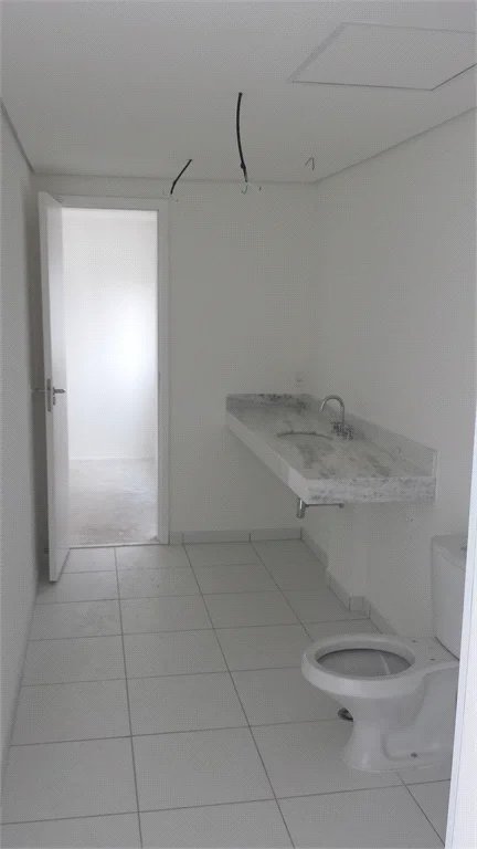 Apartamento à venda com 2 suítes em Vila Madalena, São Paulo, SP