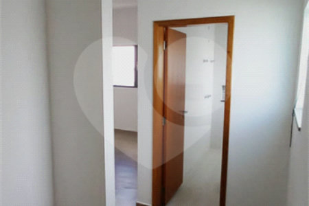Casa à venda com 3 quartos, sendo 1 suíte, no condomínio Mosaico Essence, Mogi das Cruzes - SP