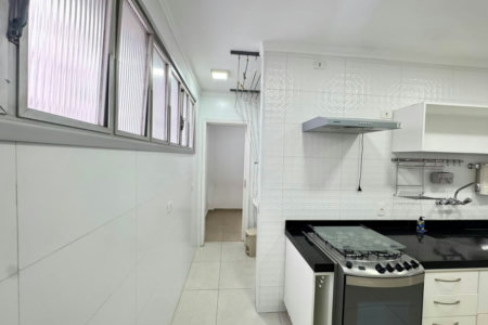 Apartamento com 2 dormitórios para alugar, 113 m² por R$ 5.900,02/mês - Gonzaga - Santos/SP