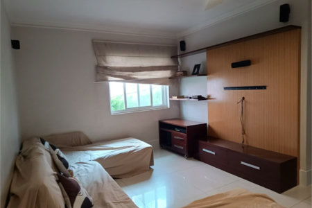 Casa Térrea à venda com 4 quartos, sendo 3 suítes, em Jardim Morumbi, São Paulo, SP