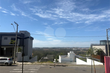 Casa à venda com 3 quartos, sendo 1 suíte,  no condomínio Bella Città - Fazenda Rodeio, Mogi das Cruzes - SP
