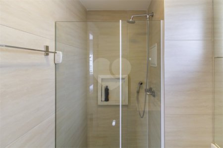 Apartamento à venda com 3 quartos, sendo 1 suíte,  em Jardim Vazani, São Paulo, SP