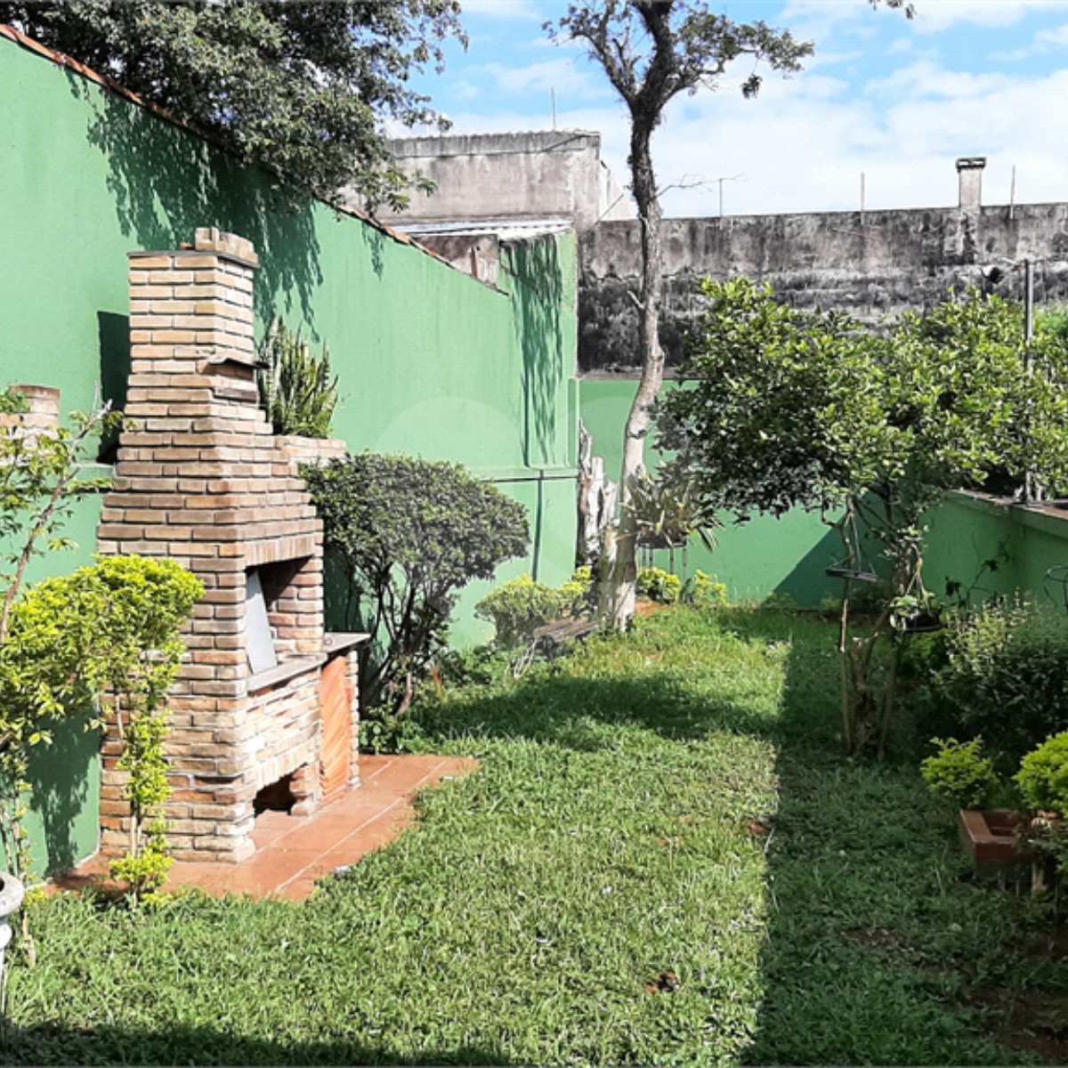 Casa à venda com 3 quartos, sendo 1 suíte, em Campo Grande, São Paulo, SP