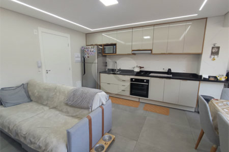 Apartamento à venda com 2 quartos, sendo 1 suíte, em Chácaras Manão, Mairinque, SP