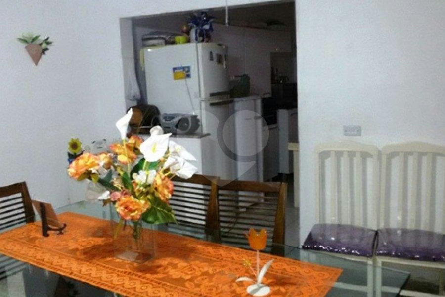 Sobrado à venda com 2 quartos em Tremembé, São Paulo, SP