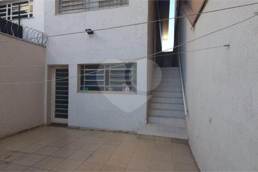 Sobrado à venda com 3 quartos, sendo 1 suíte, em Tremembé, São Paulo, SP