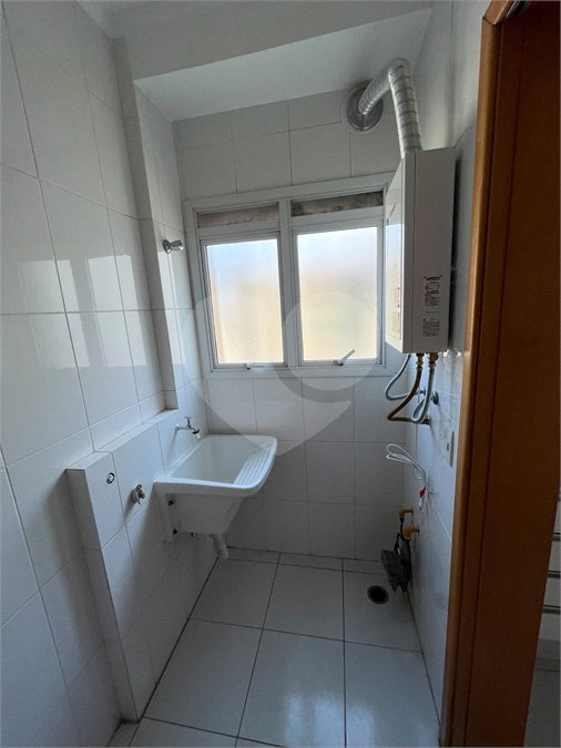 Apartamento para alugar com 3 quartos, sendo 1 suíte, em Vila Lusitânia, São Bernardo do Campo, SP
